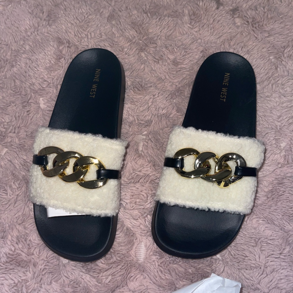 Nine West Slides Size 8